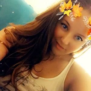 Meet your Posher, Carly